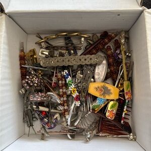 80+ pcs Vintage Hair Accessory Collection